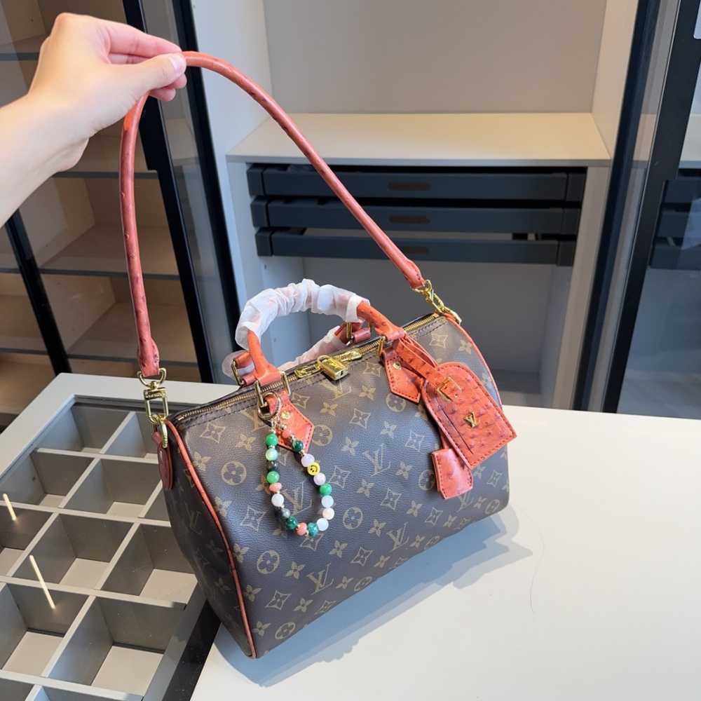 LV Rose Gold Quilted Bag Speedy leather Speedy Soft 30 Dark