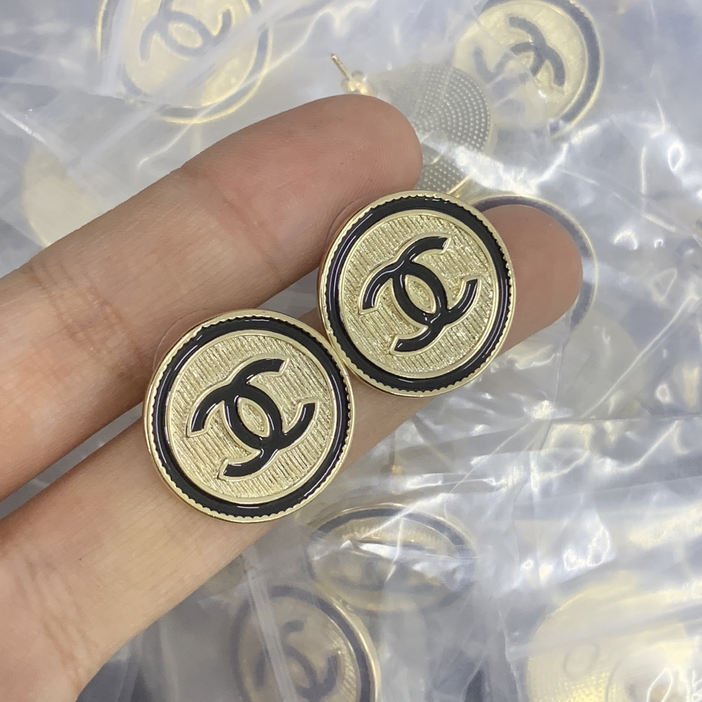 Chanel Rose Gold Logo-Accented Earrings 096