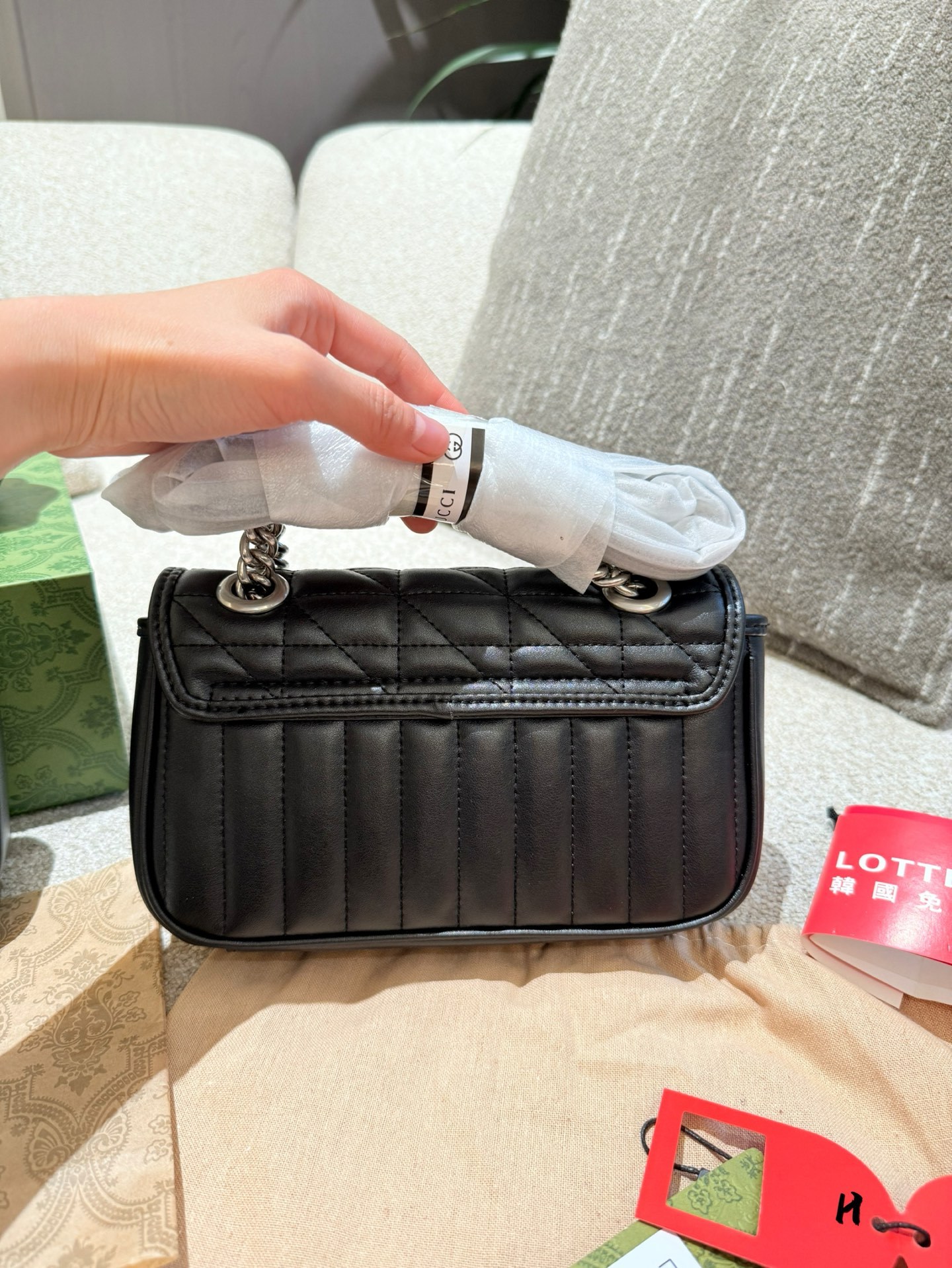 Gucci Silver Logo-Accented Bag 539