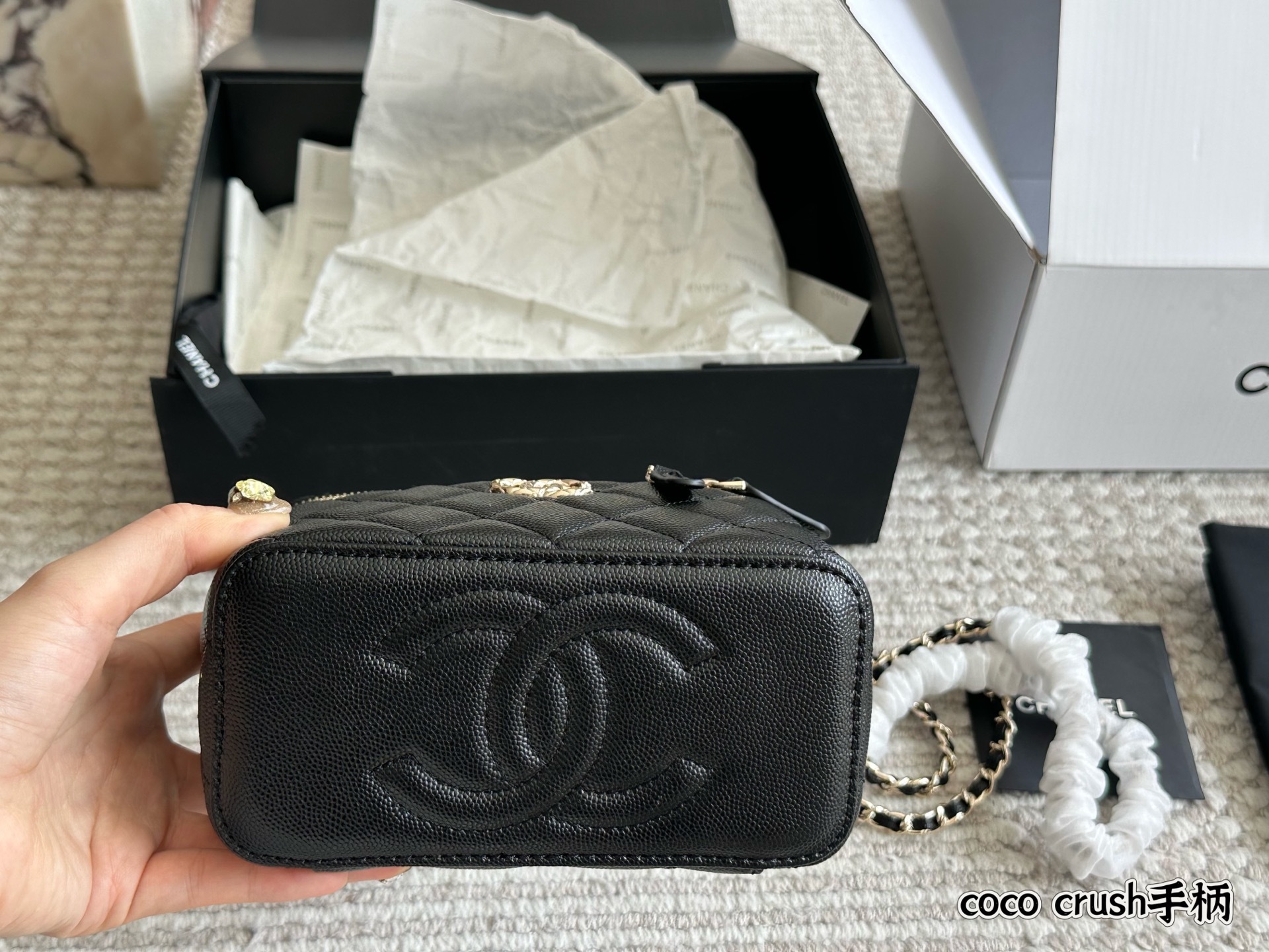 Chanel Beige Logo-Accented Bag 1259