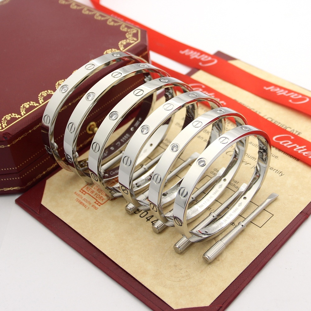 cartier love bracelet