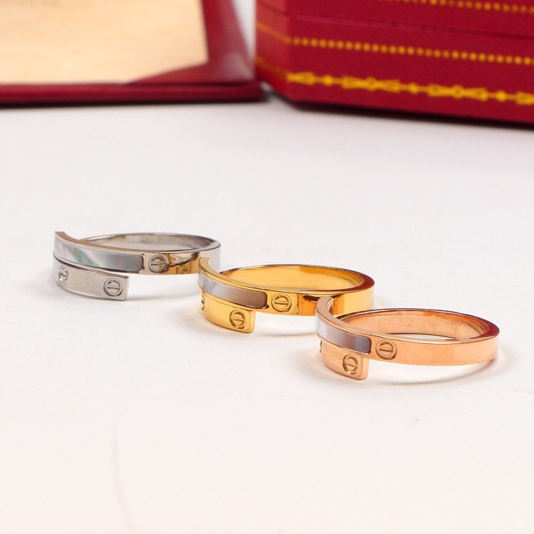 cartier love ring 002