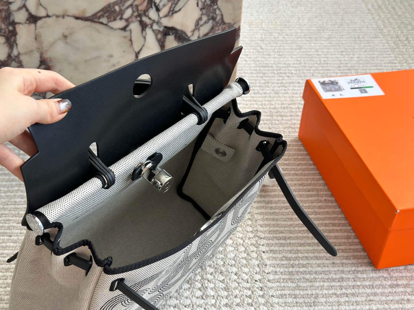 Hermes h herbag Silver Quilted Bag 289