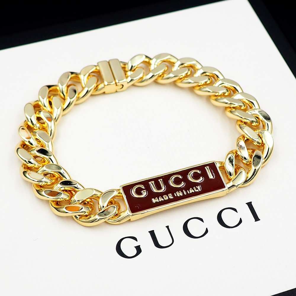 Gucci Silver Logo-Accented Bracelet 034
