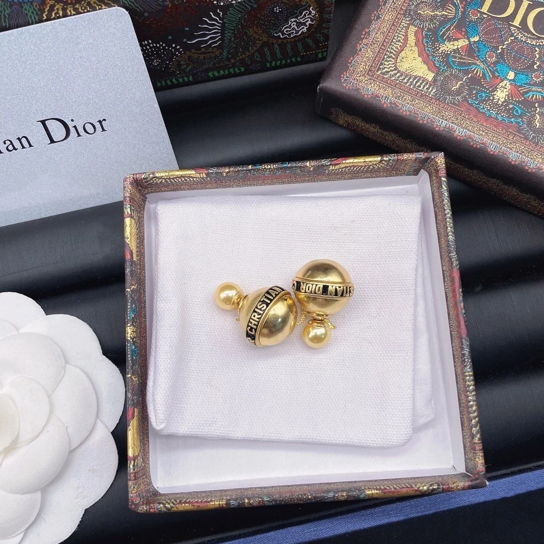 Dior Rose Gold Logo-Accented Earrings 012