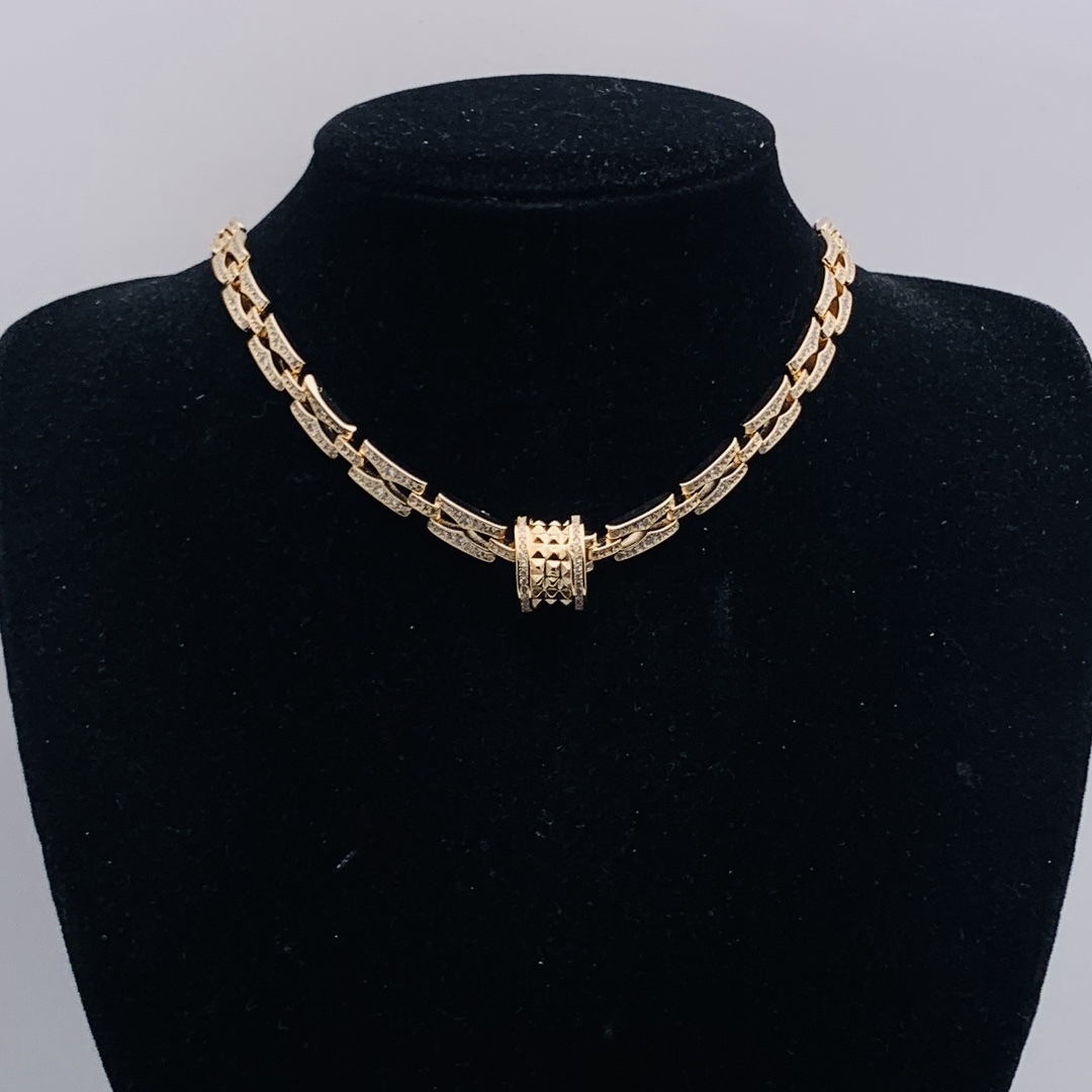 BVLGARI Rose Gold Vintage-Inspired Necklace 082