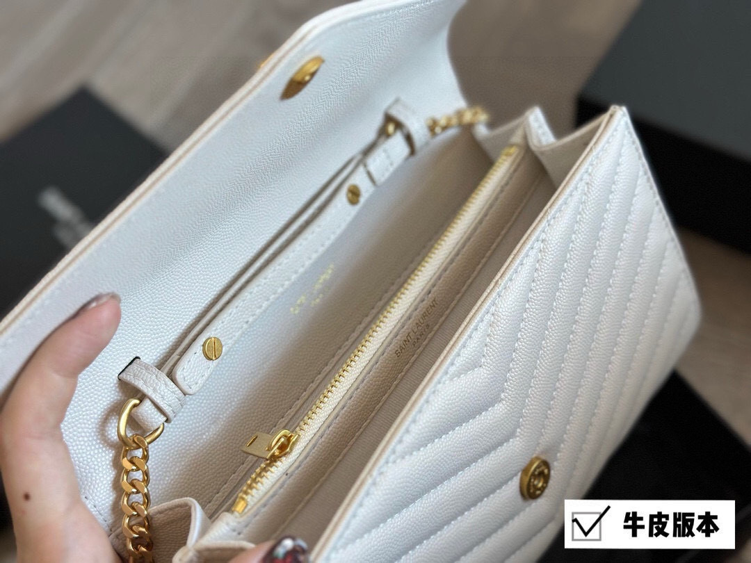 YSL Gold Logo-Accented Bag 088