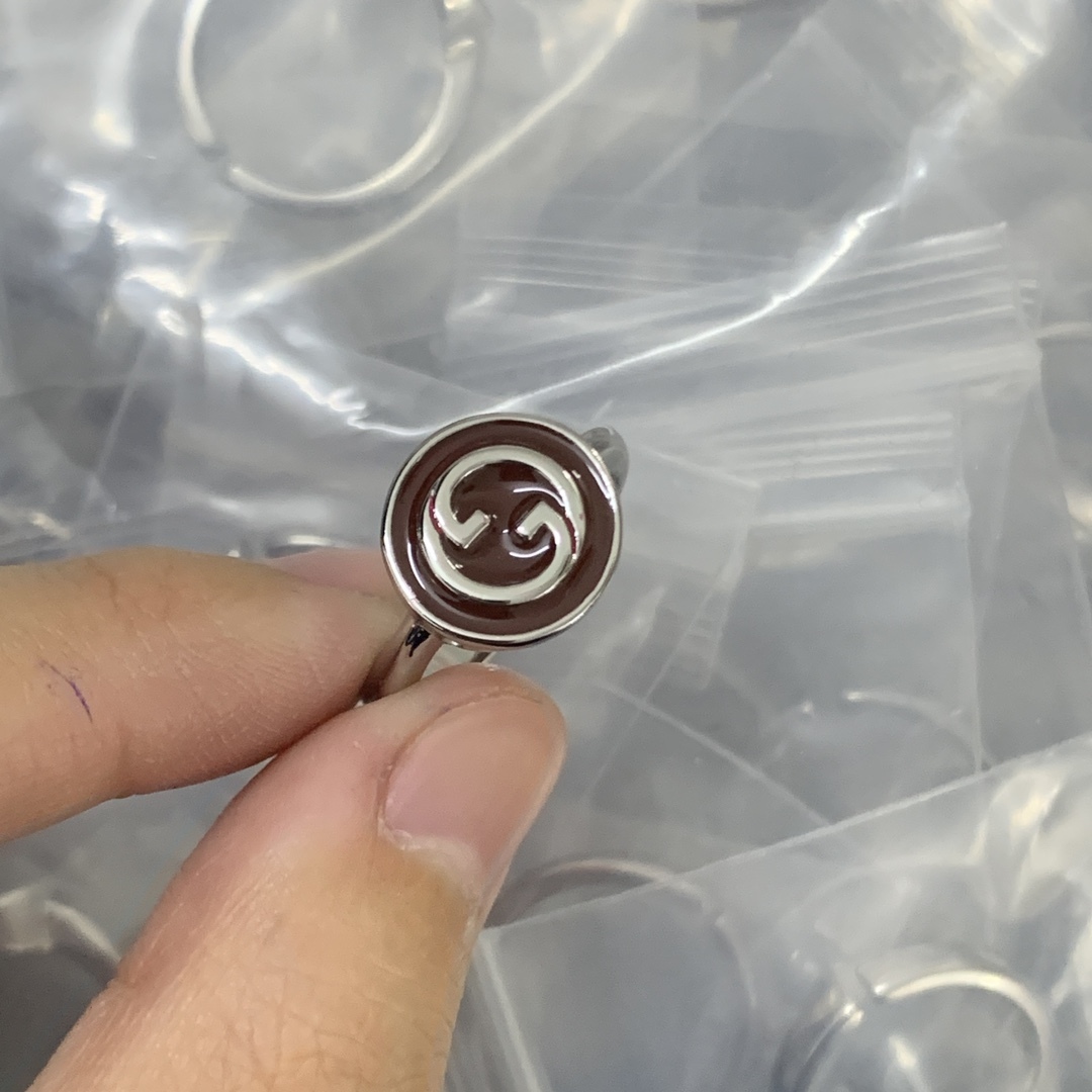 Gucci Silver Logo-Accented Ring 470