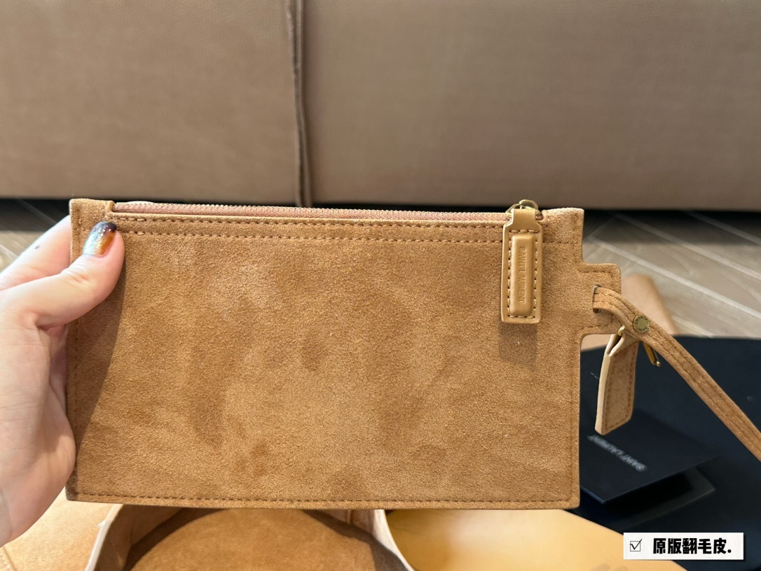 YSL Beige Vintage-Inspired Bag 159
