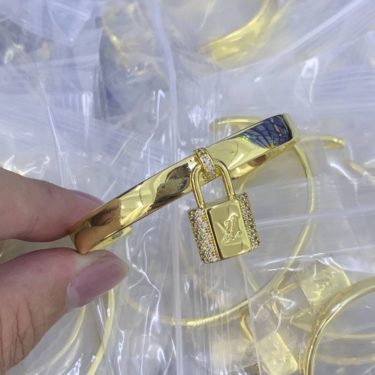 LV Gold Textured Bracelet 1095