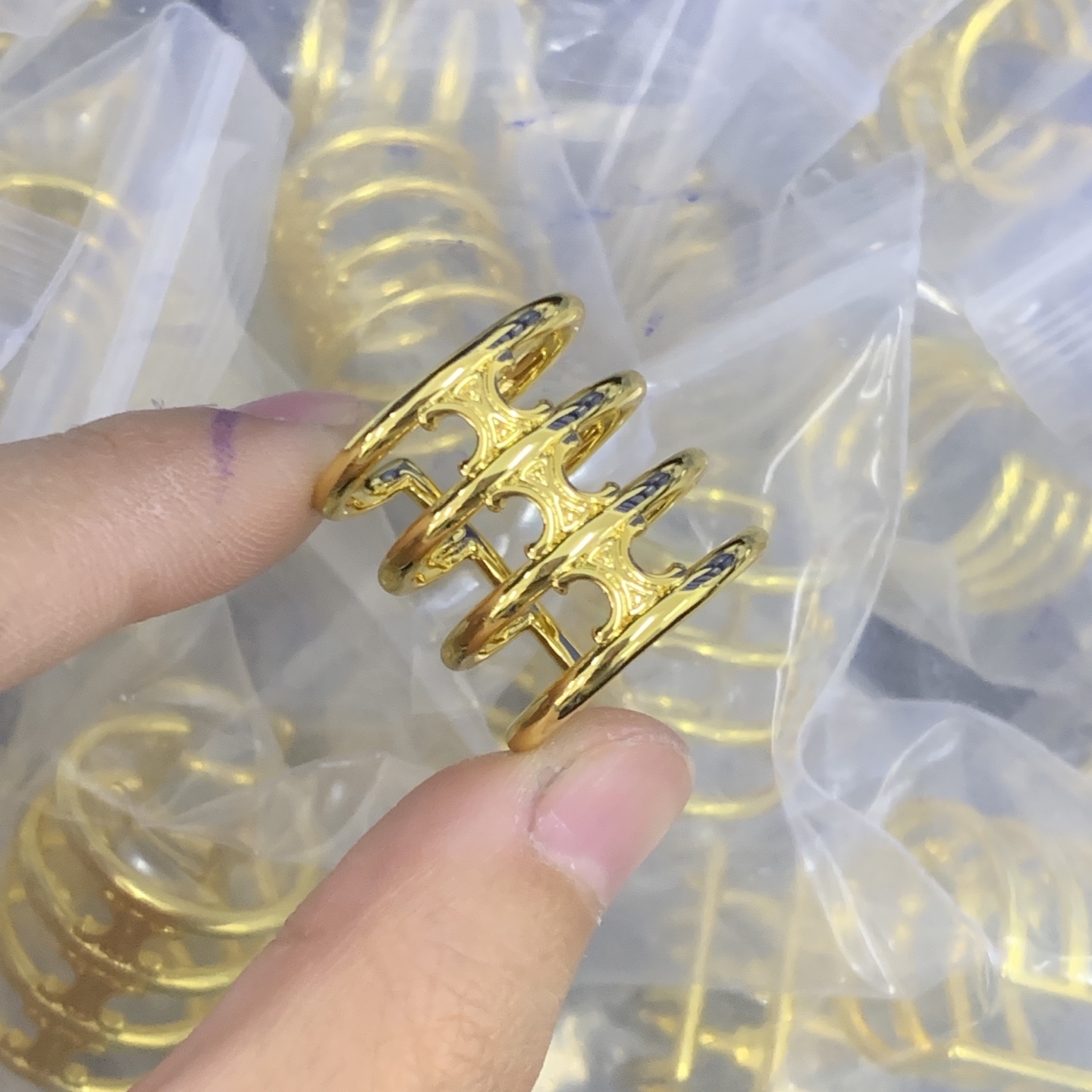 Celine Gold Logo-Accented Ring 050