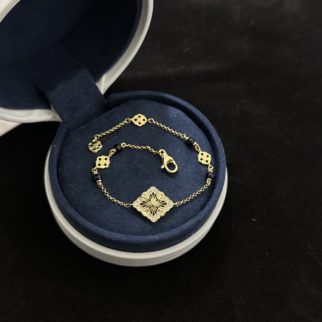 Buccellati Gold Vintage-Inspired Bracelet 001