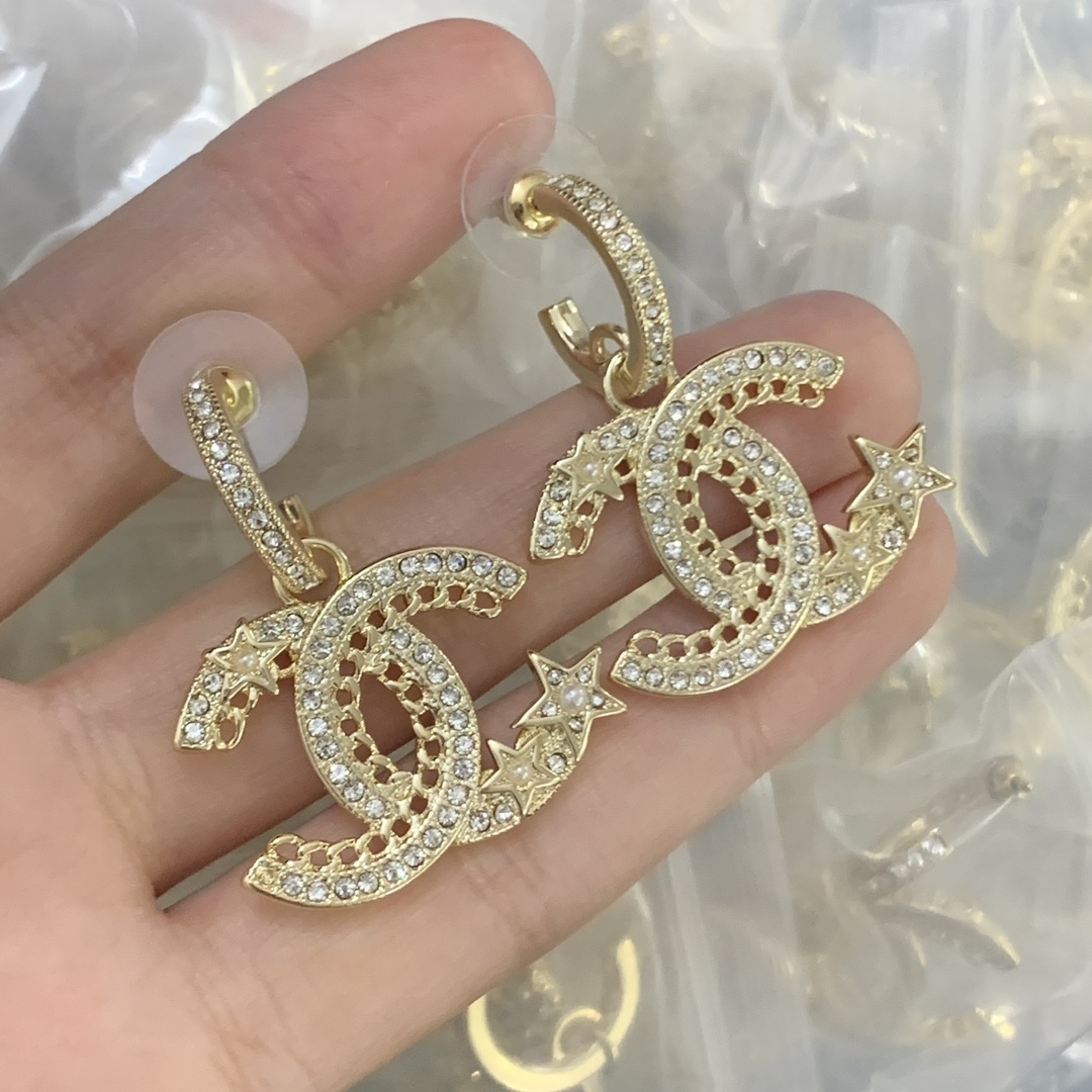 Chanel Rose Gold Vintage-Inspired Earrings 240
