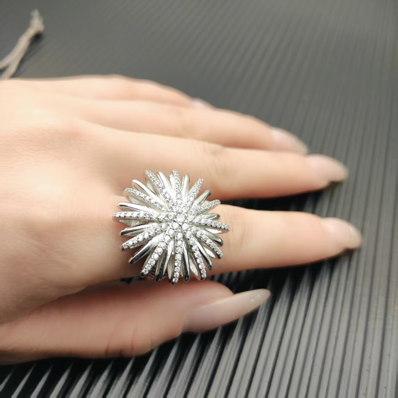 David Yurman Silver Logo-Accented Ring 294