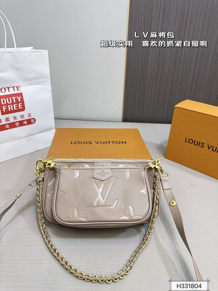 LV Blue Logo-Accented Bag pochetteLV 1620