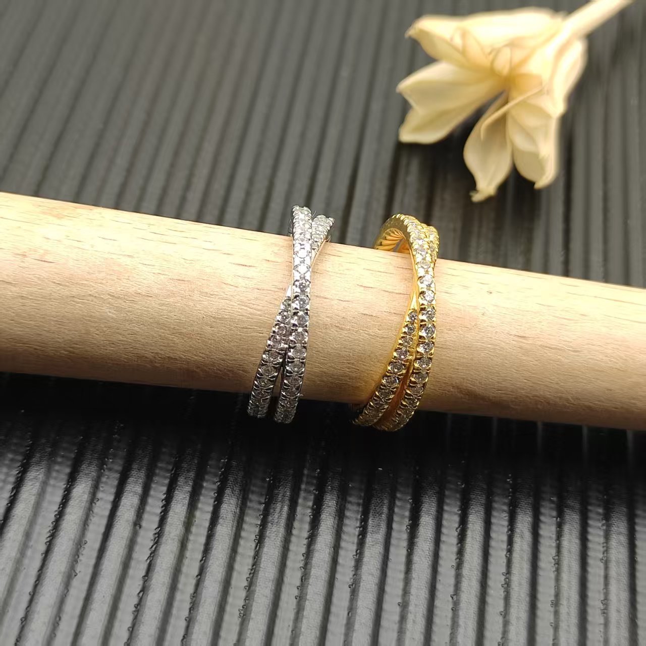 David Yurman Silver Logo-Accented Ring 298