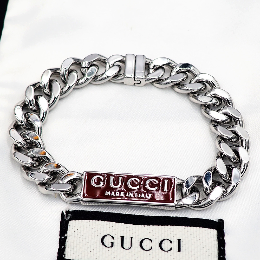 Gucci Silver Logo-Accented Bracelet 034
