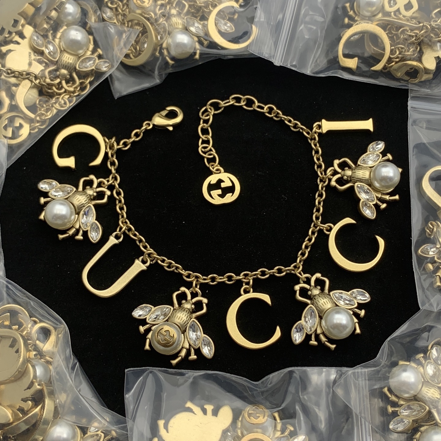 Gucci Gold Vintage-Inspired Bracelet 246