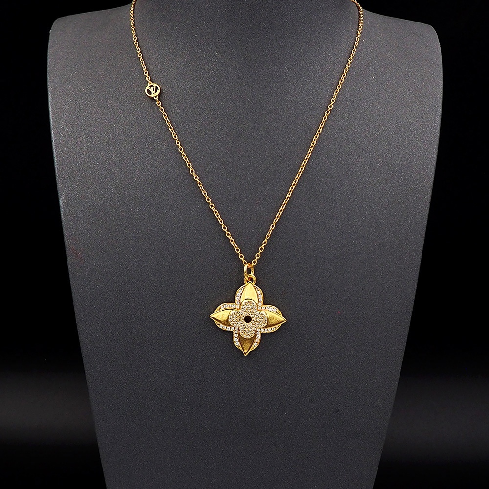 LV Gold Vintage-Inspired Necklace 371