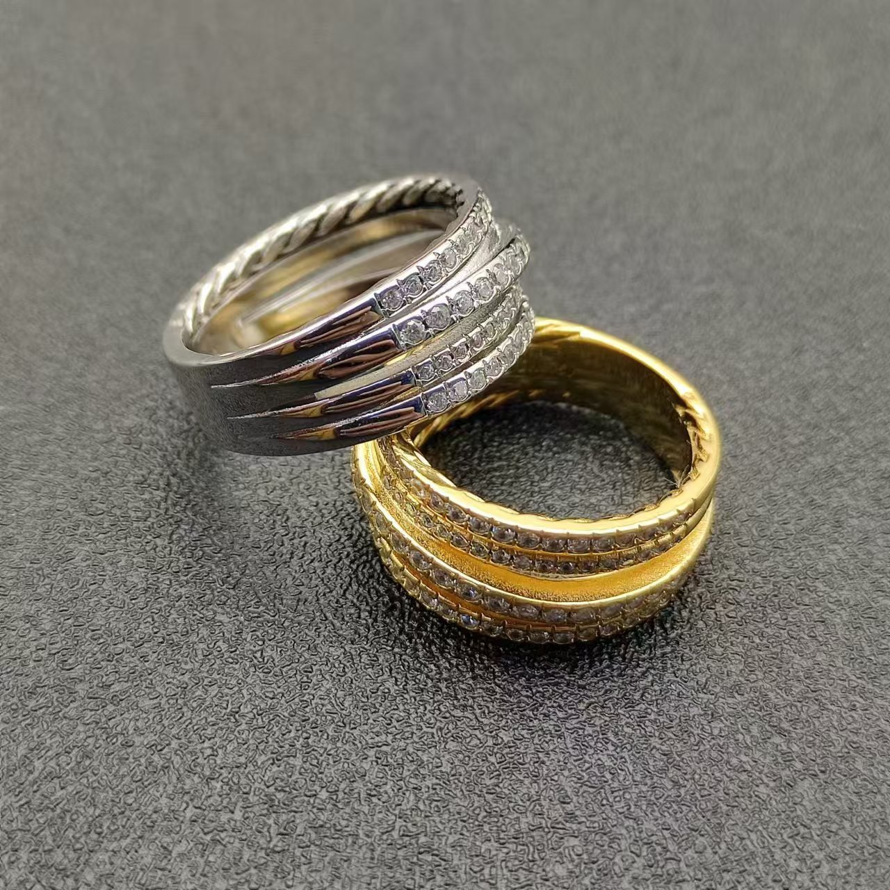 David Yurman Silver Logo-Accented Ring 284
