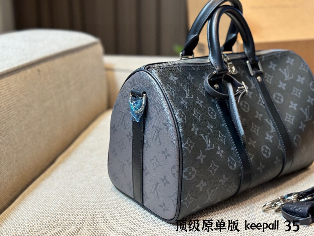 LV Silver Logo-Accented Bag 1572