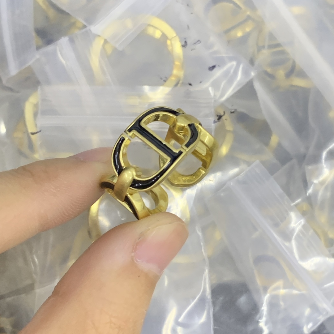 Dior Gold Geometric Ring 179