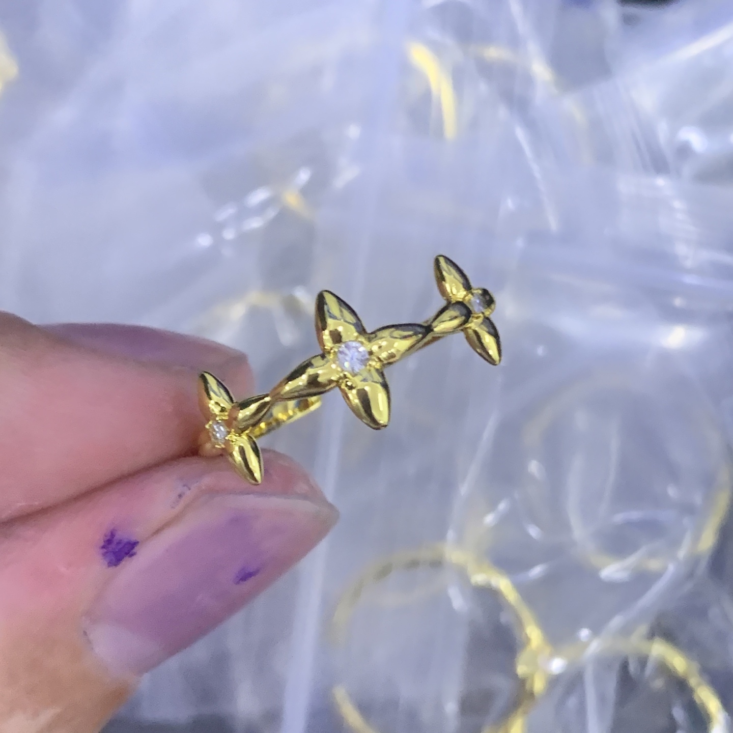 LV Gold Vintage-Inspired Ring 642