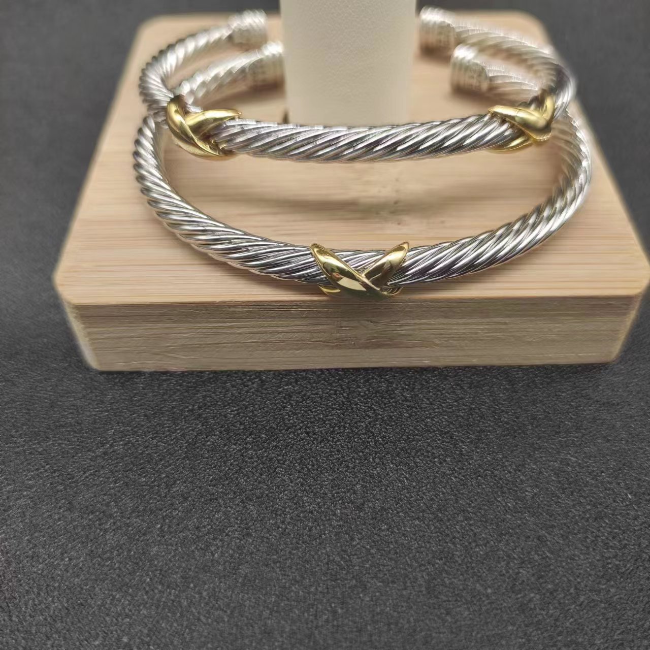 David Yurman Silver Vintage-Inspired Bracelet 008