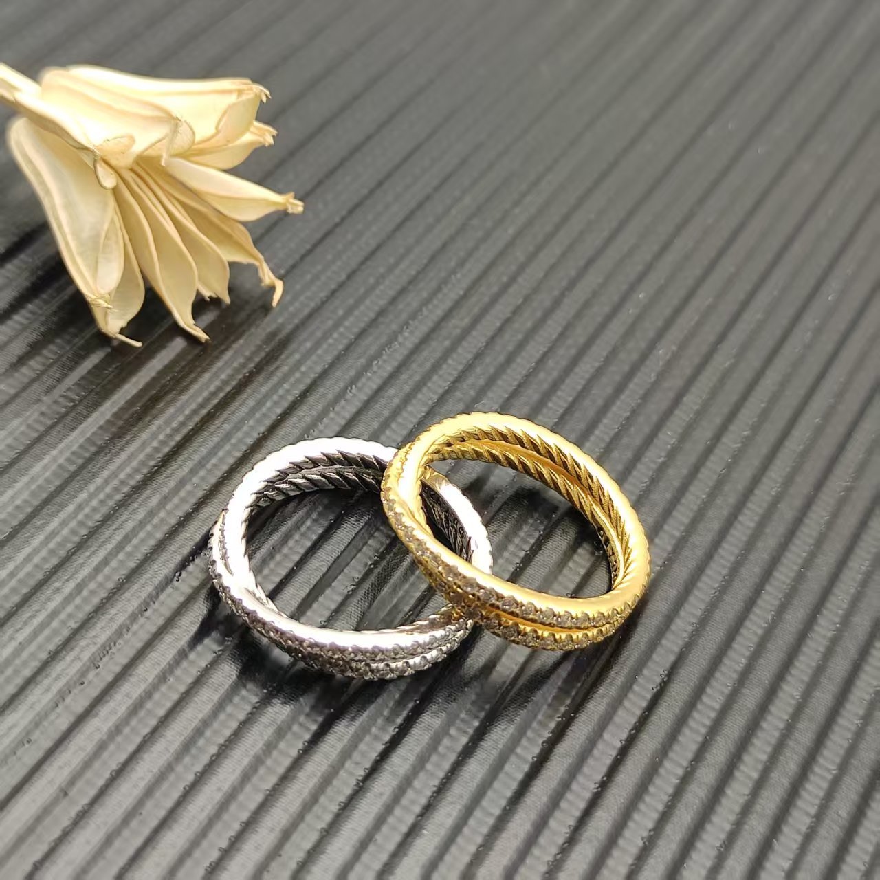 David Yurman Silver Logo-Accented Ring 298