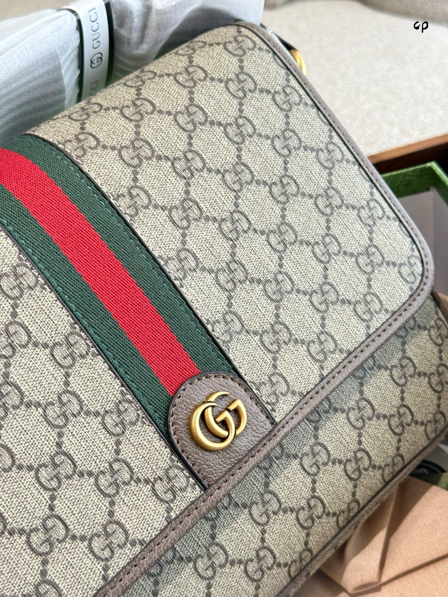 Gucci Green Quilted Bag 556