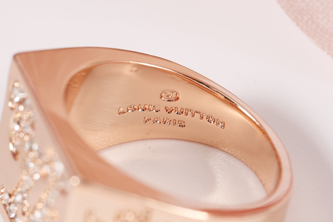 LV Rose Gold Logo-Accented ring131