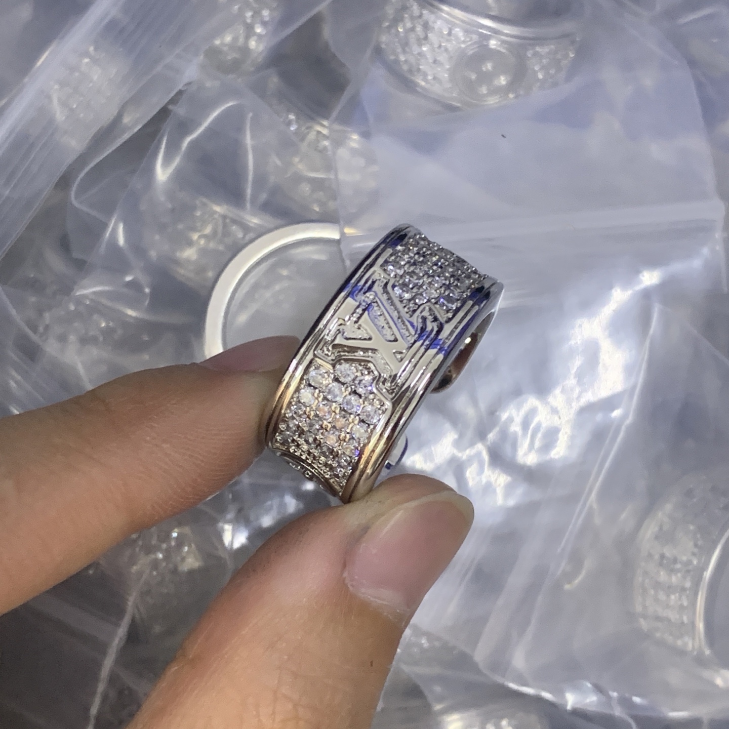 LV Silver Vintage-Inspired Ring 1012