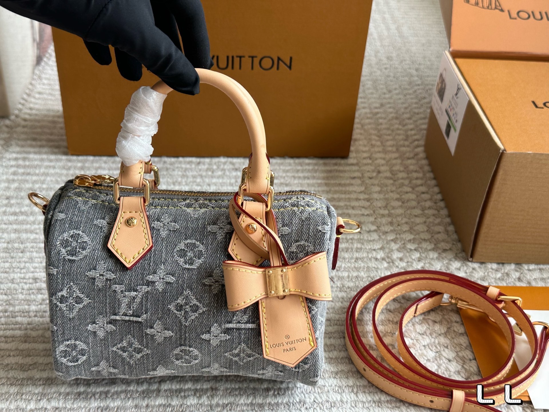 LV Rose Gold Textured Bag 1270