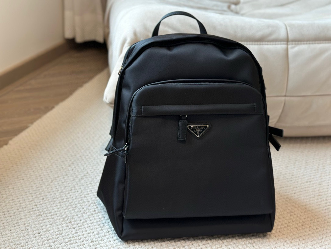 prada bag 004