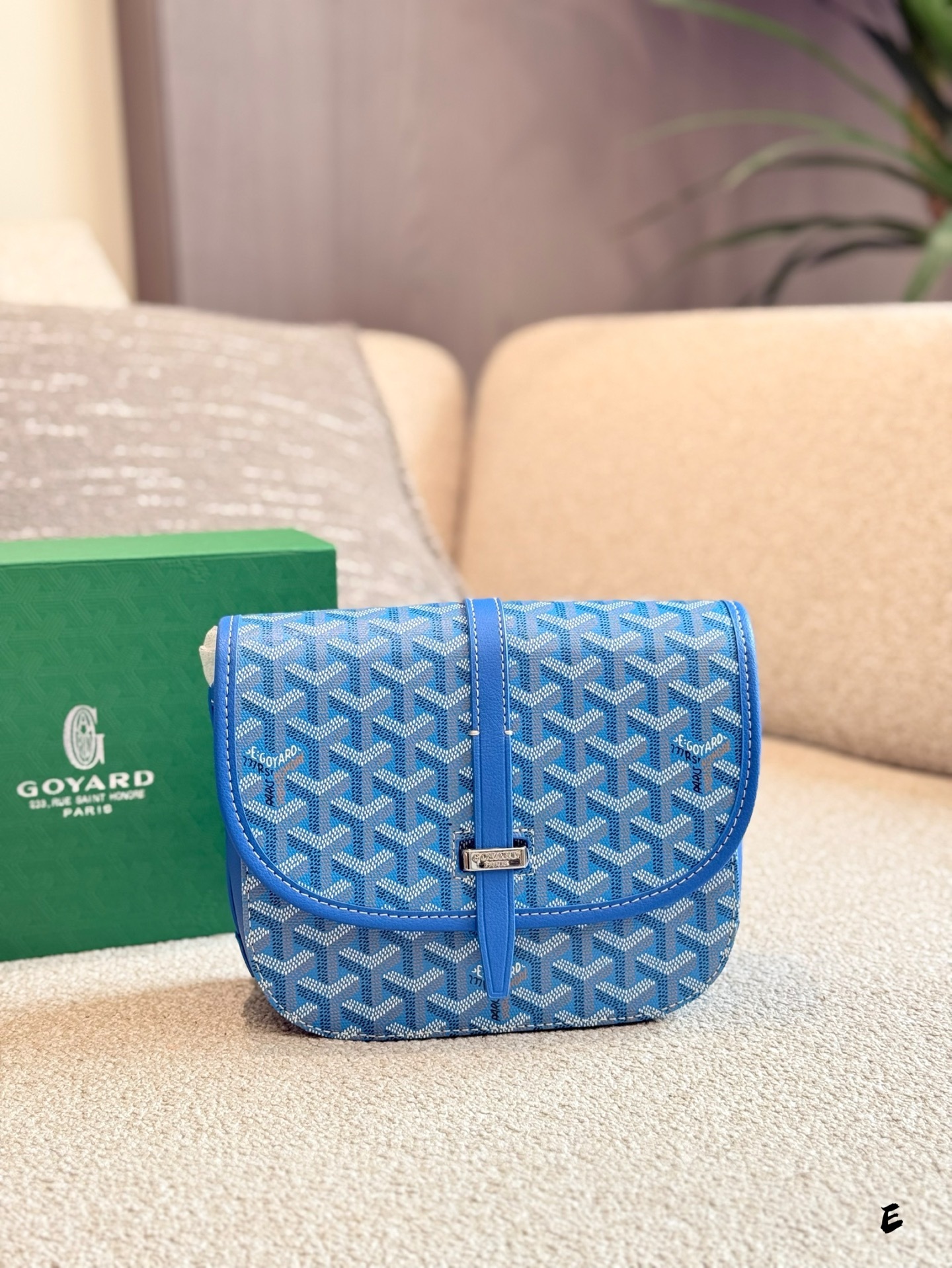 Goyard Silver Quilted Bag 011