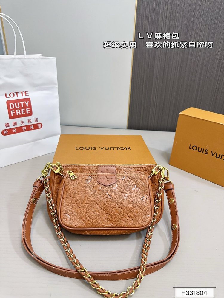LV Blue Logo-Accented Bag pochetteLV 1620