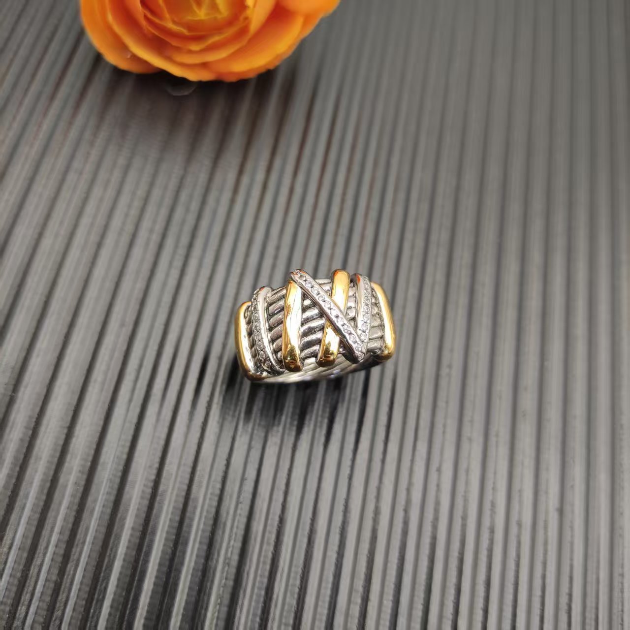 David Yurman Silver Logo-Accented Ring 300