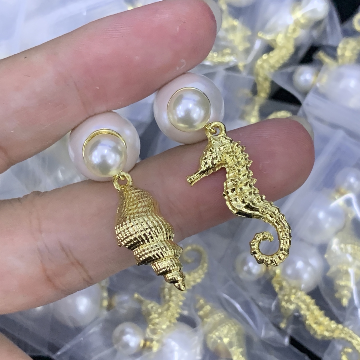 Dior Gold Vintage-Inspired Earrings 492