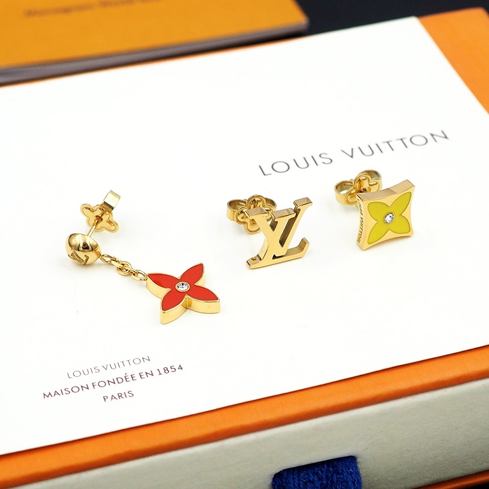 LV Gold Logo-Accented Earrings 133