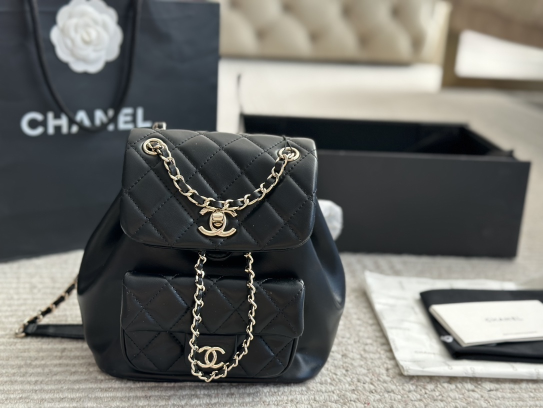 Chanel Silver Logo-Accented Bag 1401