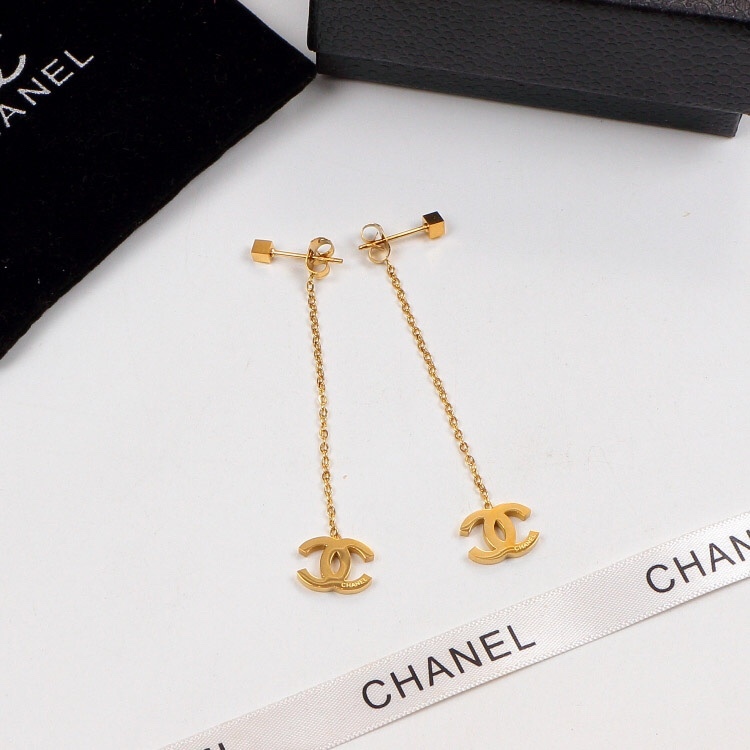 Chanel Rose Gold Logo-Accented Earrings 003