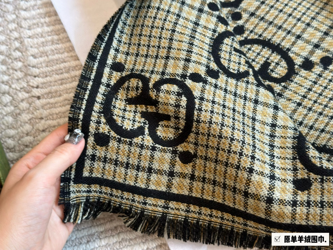 gucci bag 579