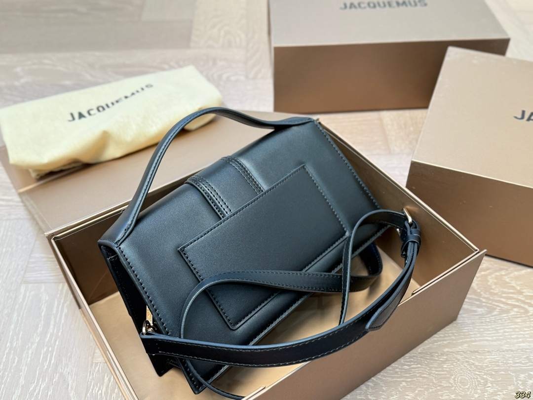 Jacquemus Silver Logo-Accented Bag 005 25cm