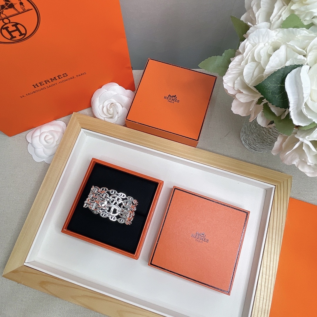 hermes h bracelet 030