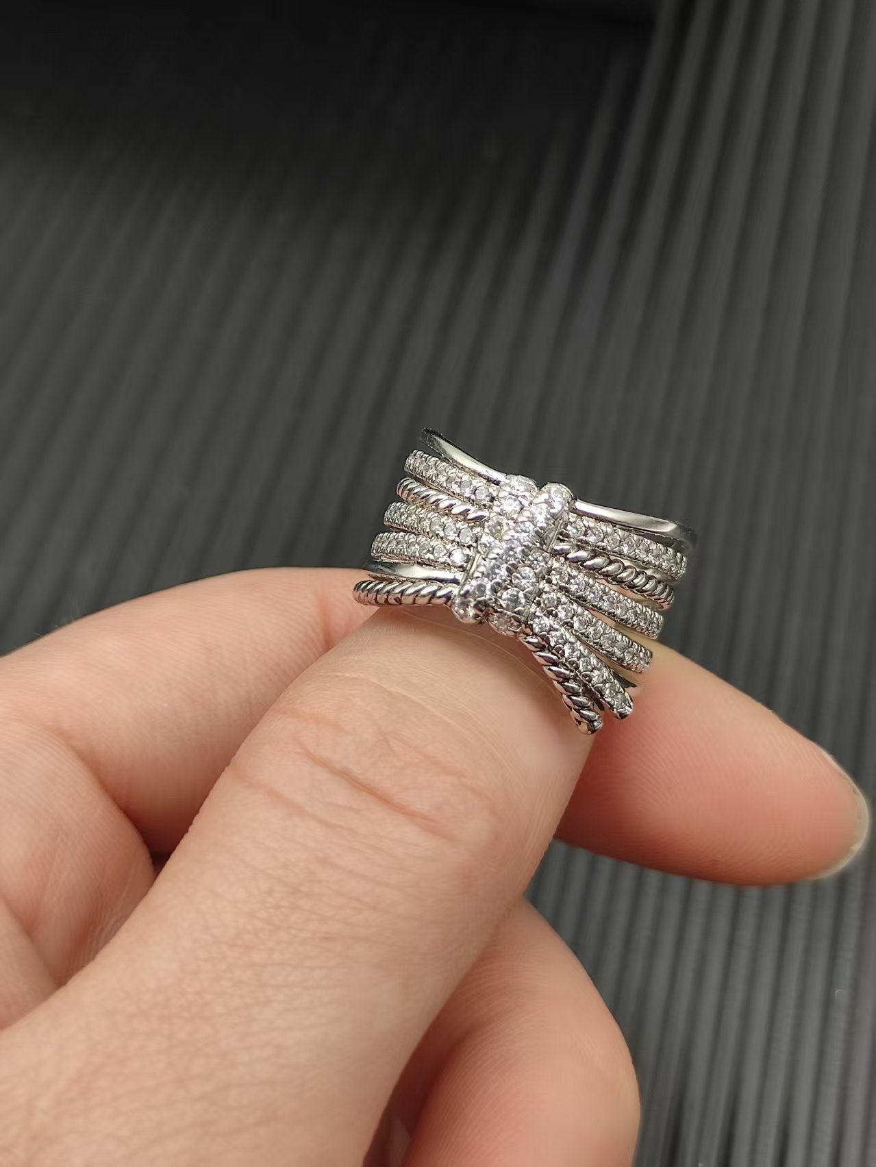 David Yurman Silver Logo-Accented Ring 303