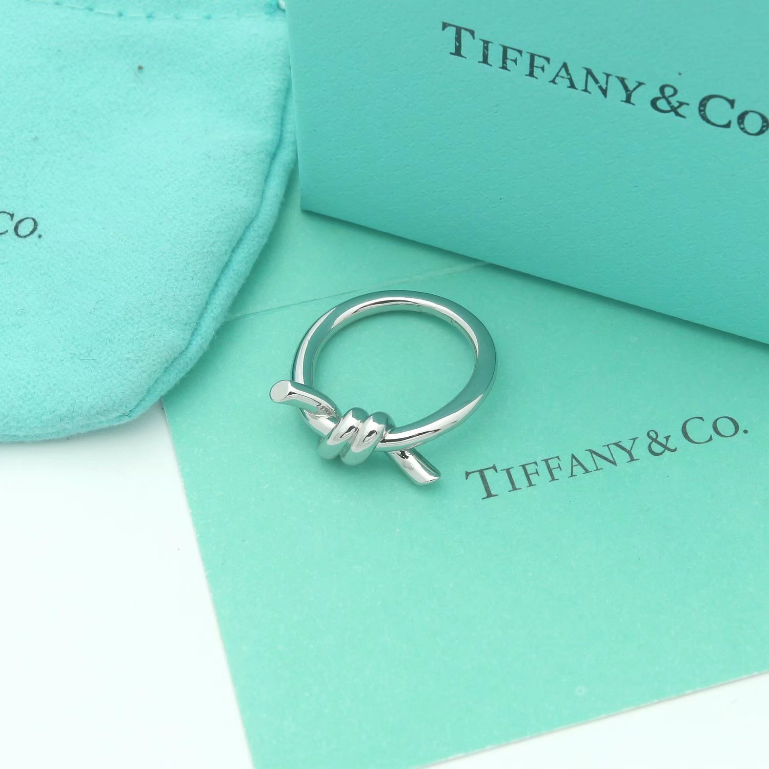 Tiffany Gold Logo-Accented Ring 051