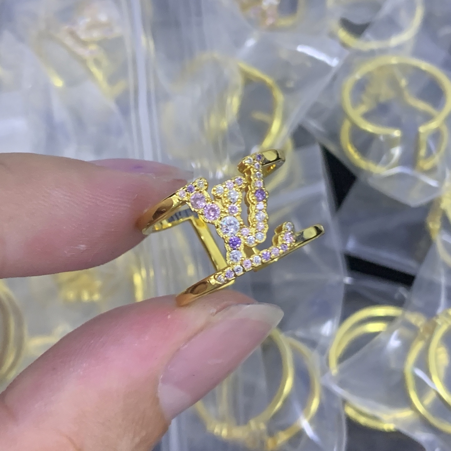 LV Gold Geometric Ring 643