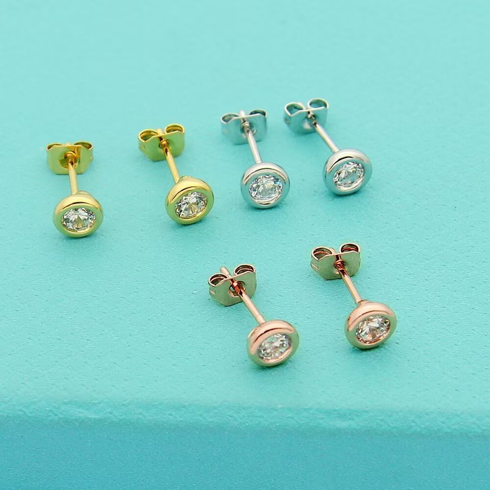 Tiffany Gold Logo-Accented Earrings 018
