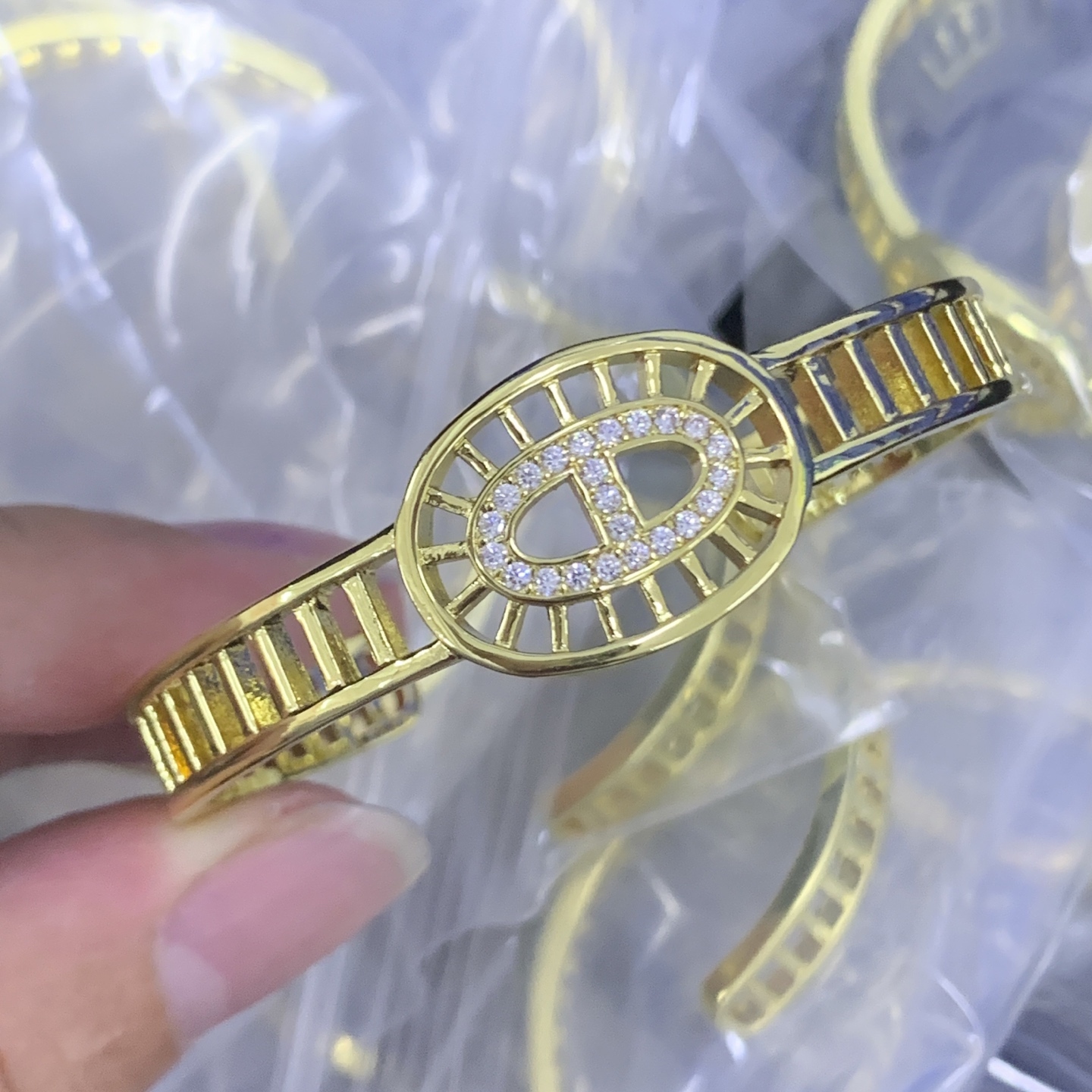 Hermes h Rose Gold Vintage-Inspired Bracelet 067