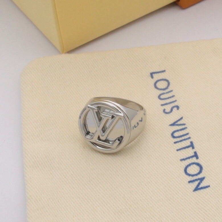 LV Rose Gold Logo-Accented Ring 080